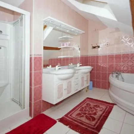 בית נופש Chaleureux Avec Cheminee, Jardin, Proche Des Randonnees Vosgiennes Et Attractions Alsaciennes - Fr-1-589-224